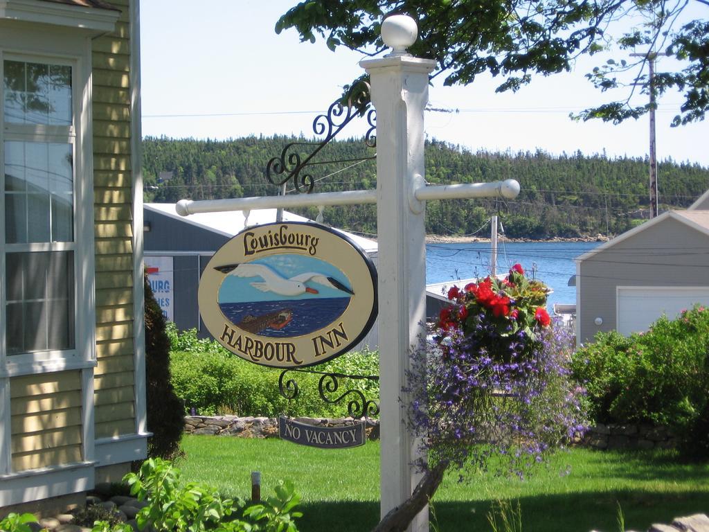 Louisbourg Harbour Inn Exterior foto